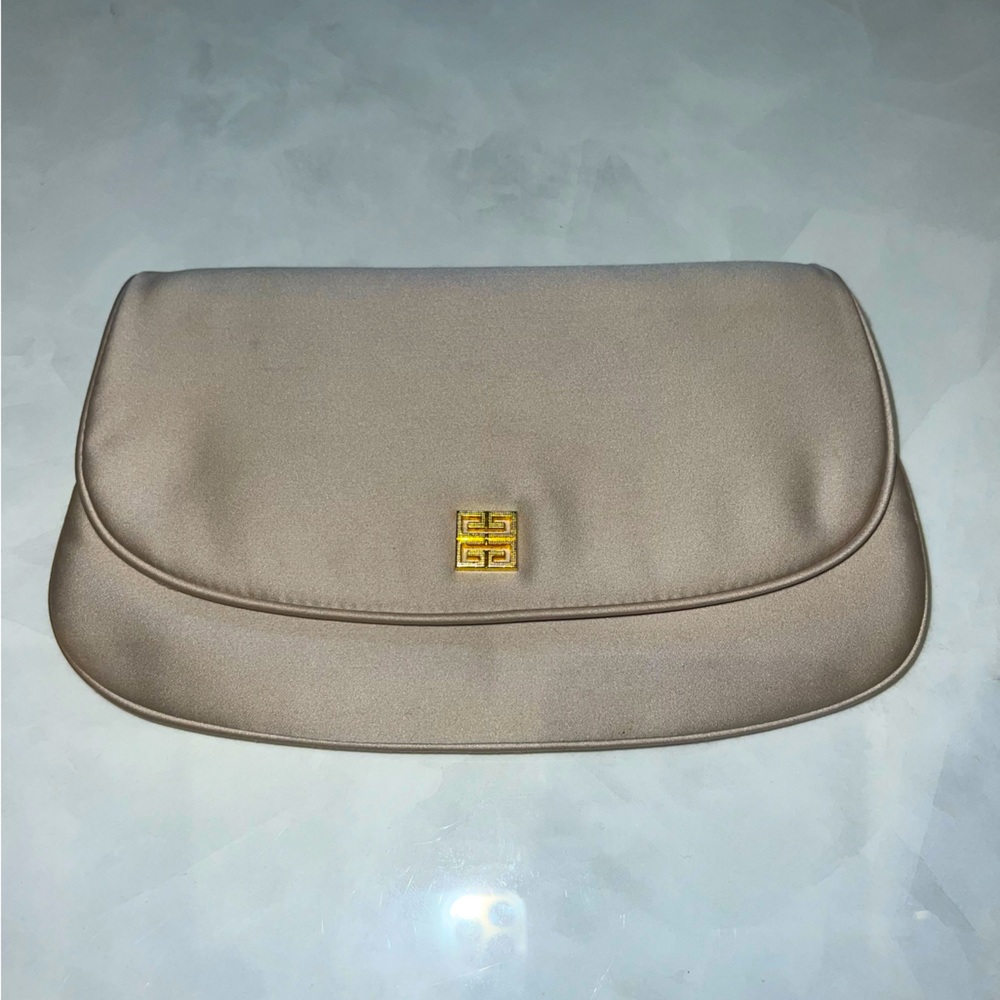 VINTAGE GIVENCHY silky, gold clutch